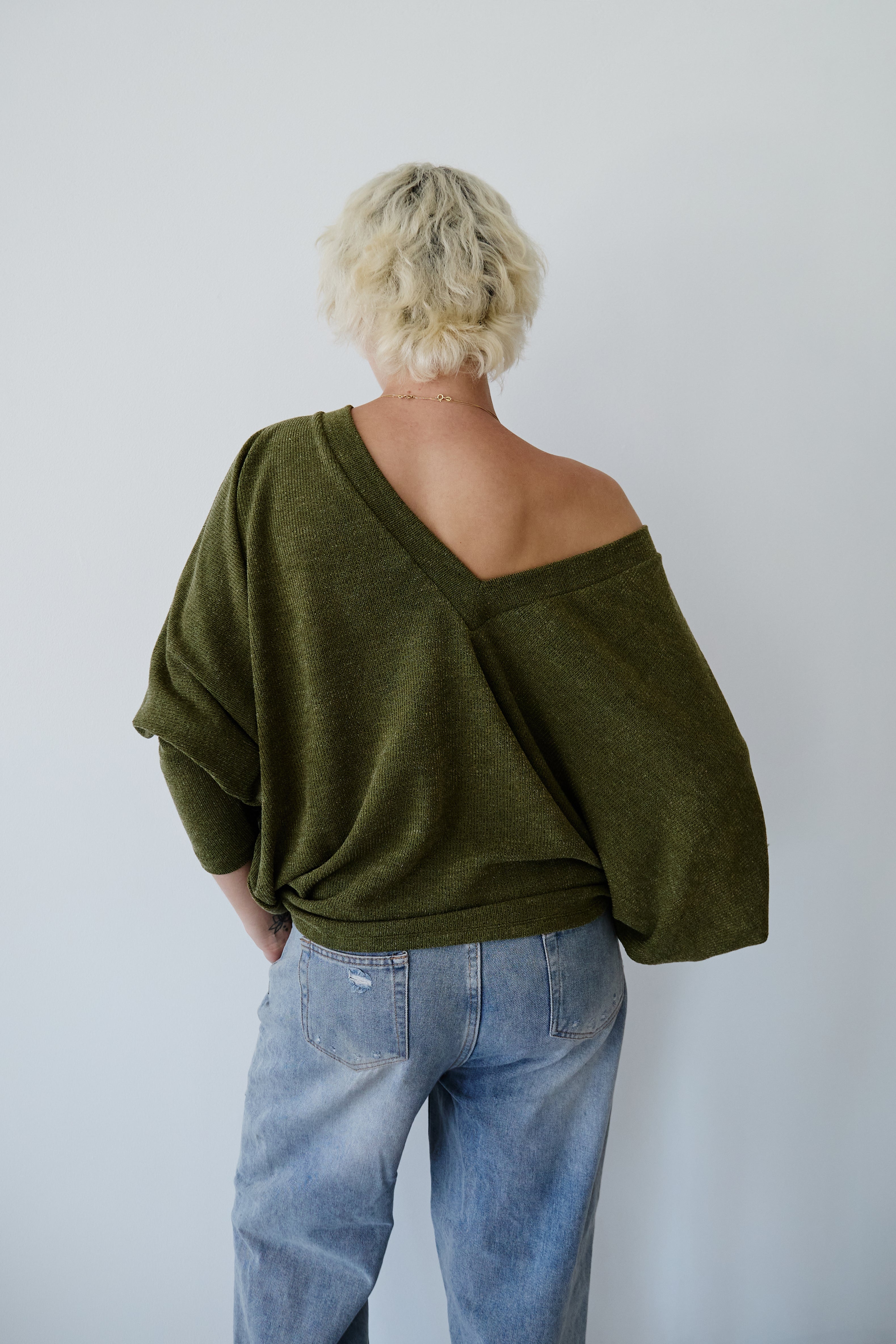 Rib Ruby V Neck