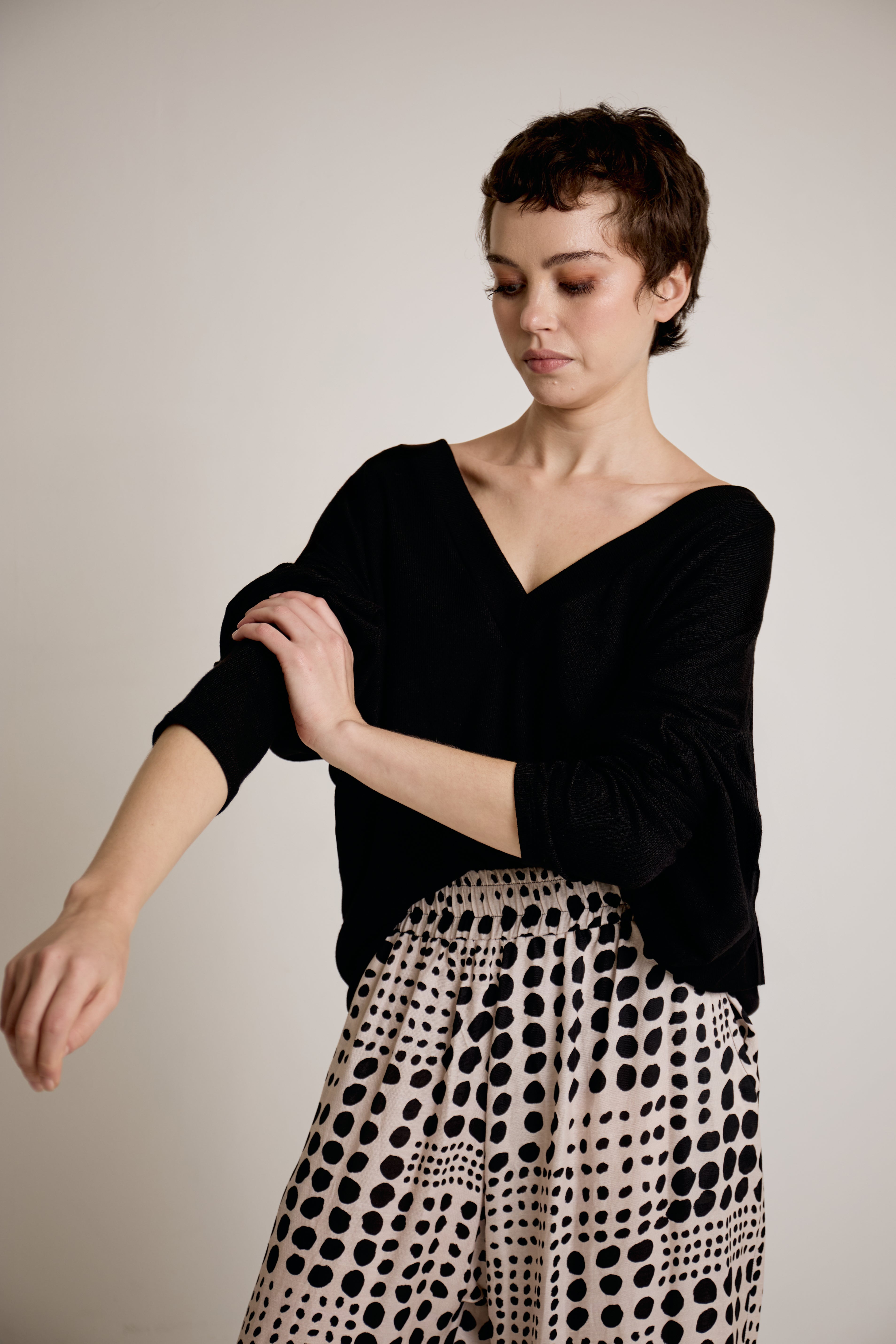 Rib Ruby V Neck